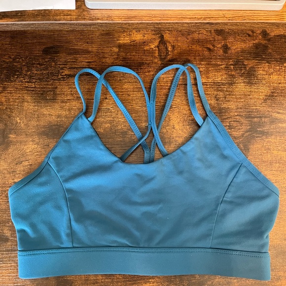 Amazon LuLu Copycat Sports Bra - Picture 1 of 4